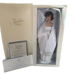 Franklin Mint  "The Jackie Doll"  Jacqueline Kennedy Collectibles.